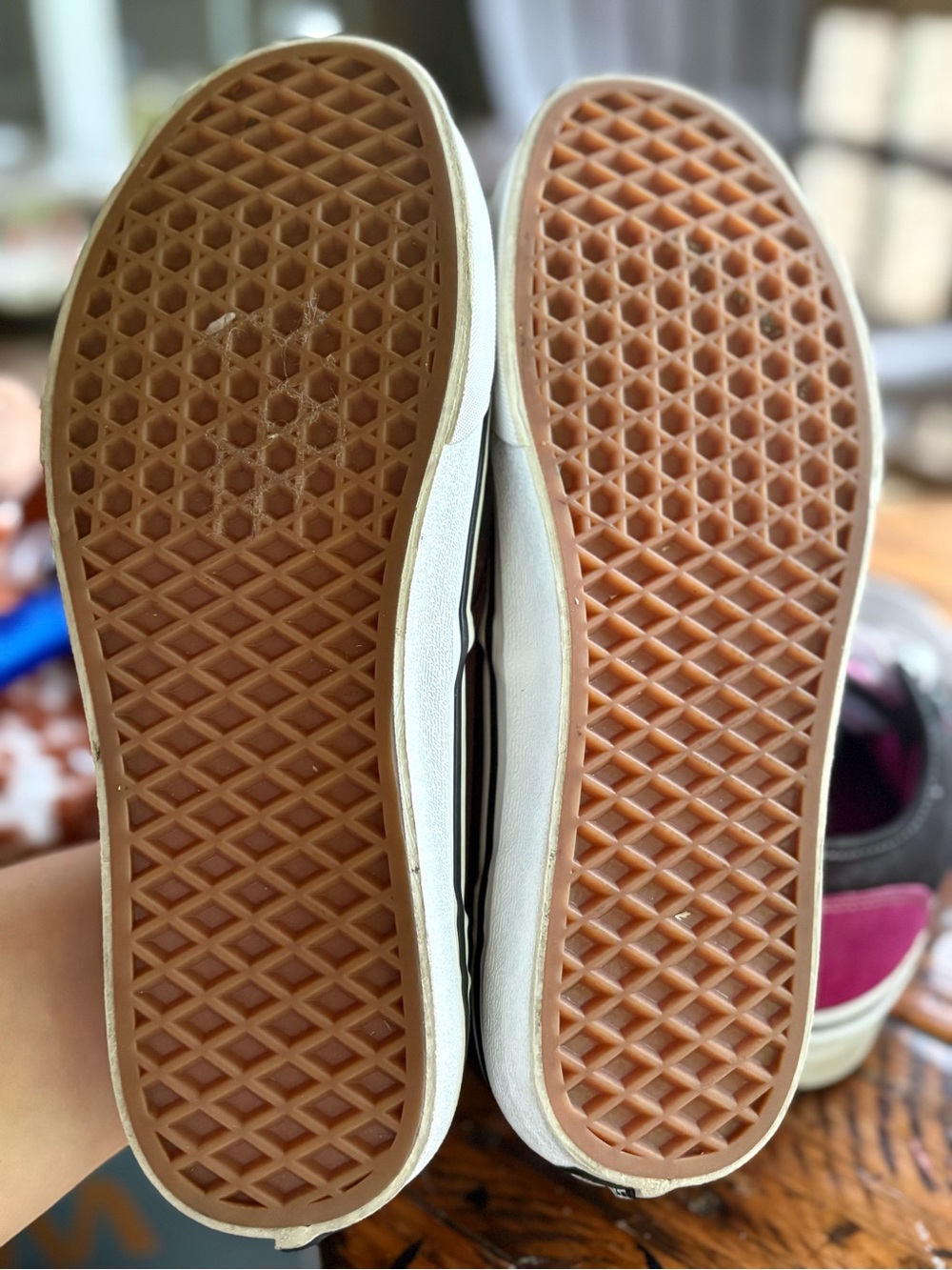 Vans - Picture 11 of 11